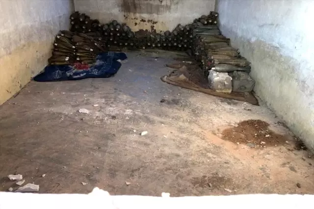 Rasulayn'da teröristlerin tuzağı önlendi! Köy evinde 565 havan ele geçirildi