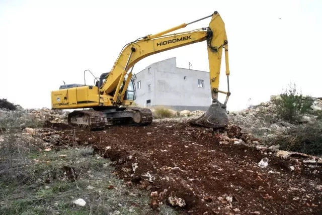 Toroslar'da yeni imar yolları açılıyor Toroslar'da yeni imar yolları açılıyor