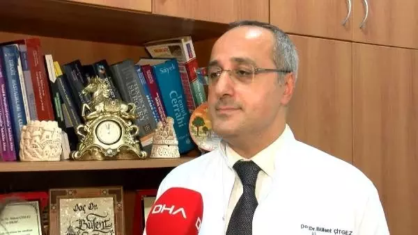12 yaşındaki kızın memesinde tespit edilen yarım kiloluk tümör temizlendi 12 yaşındaki kızın memesinde tespit edilen yarım kiloluk tümör temizlendi