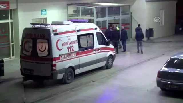 15 mahkum gıda zehirlenmesi şüphesiyle hastaneye kaldırıldı 15 mahkum gıda zehirlenmesi şüphesiyle hastaneye kaldırıldı