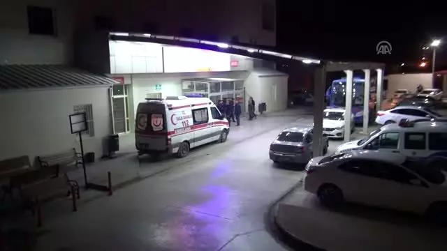 15 mahkum gıda zehirlenmesi şüphesiyle hastaneye kaldırıldı 15 mahkum gıda zehirlenmesi şüphesiyle hastaneye kaldırıldı