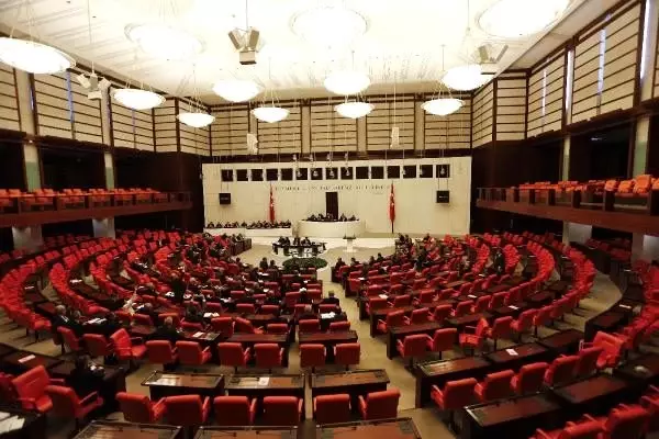 2020 Bütçe görüşmeleri sırasında tartışma yaşandı 2020 Bütçe görüşmeleri sırasında tartışma yaşandı