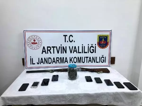 Artvin'de uyuşturucu operasyonunda 7 tutuklama