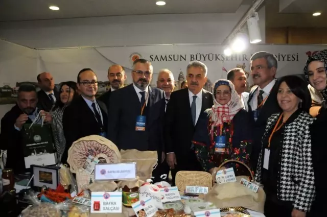 Bafra'nın yöresel ürünlerine yoğun ilgi Bafra'nın yöresel ürünlerine yoğun ilgi