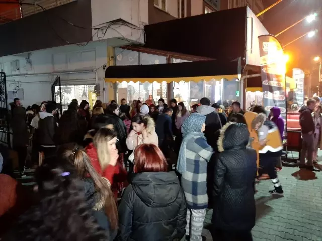 Altıeylül Belediye Başkanı Hasan Avcı'dan depremle ilgili ilk açıklama: Herhangi bir olumsuzluk yaşanmadı Altıeylül Belediye Başkanı Hasan Avcı'dan depremle ilgili ilk açıklama: Herhangi bir olumsuzluk yaşanmadı
