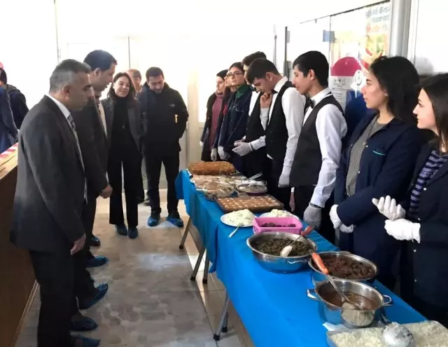 Erzincan'ın yöresel yemekleri tanıtıldı