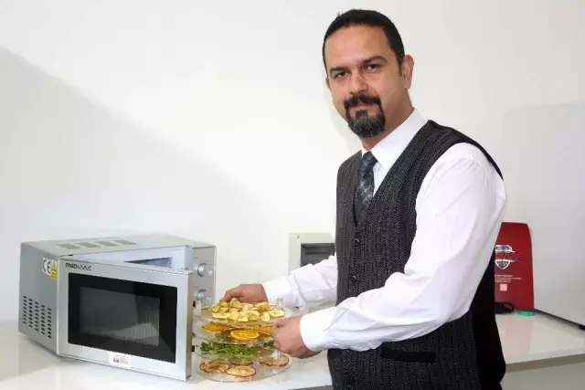 Ev hanımlarının işini kolaylaştıracak cihaz Van'da üretildi