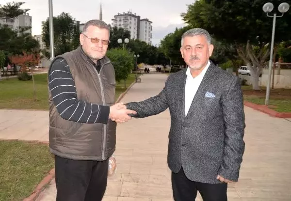 Hem muhtar hem antrenör Hem muhtar hem antrenör