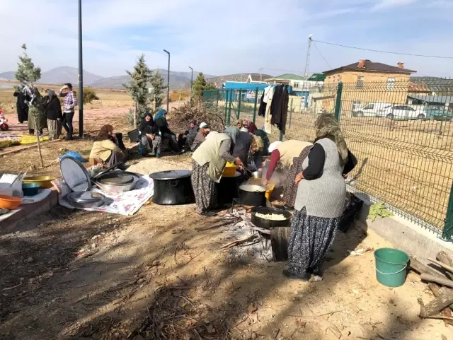 Hüyük'te şadırvan dualarla hizmete açıldı