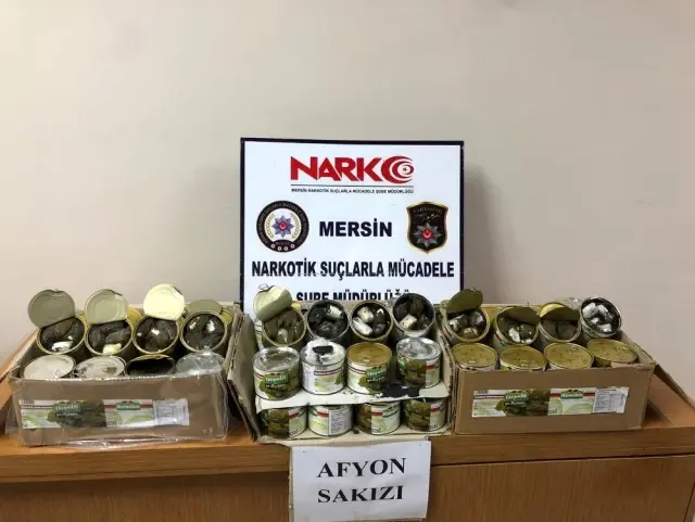 Konserve kutularında uyuşturucu kaçakçılığı Konserve kutularında uyuşturucu kaçakçılığı