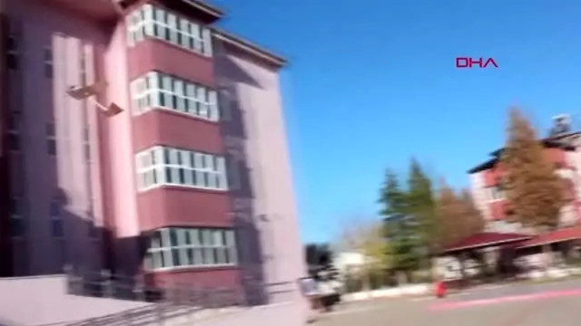 Manisa model uçak şampiyonu öğrencilere alaşehir ticaret odası'ndan destek geldi Manisa model uçak şampiyonu öğrencilere alaşehir ticaret odası'ndan destek geldi