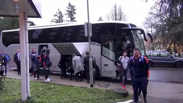 Medipol Başakşehir, Borussia Mönchengladbach maçı için Almanya'da - MONCHENGLADBACH Medipol Başakşehir, Borussia Mönchengladbach maçı için Almanya'da - MONCHENGLADBACH