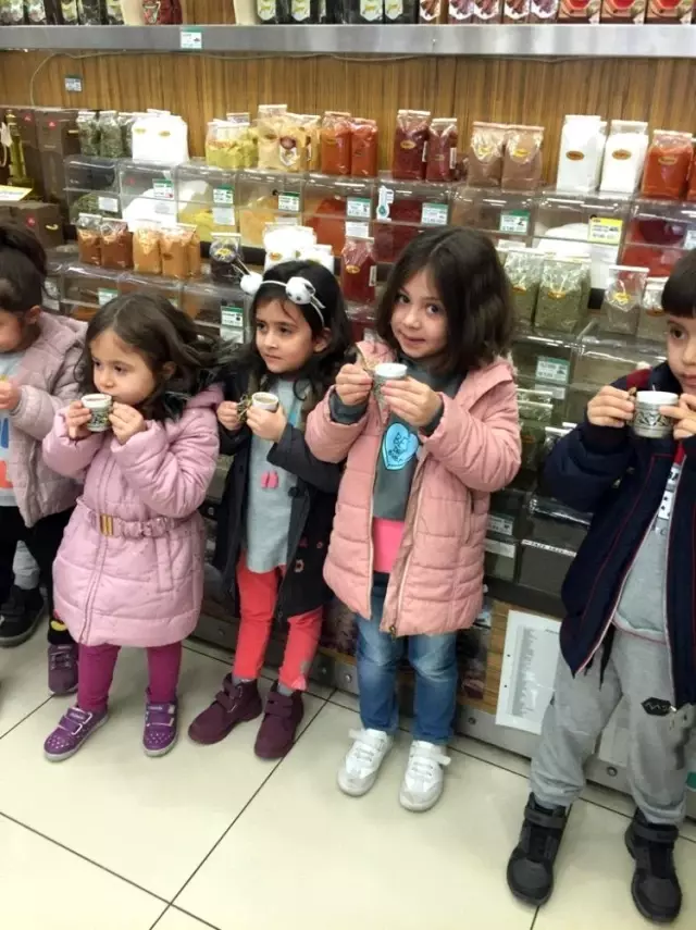Minikler, Türk Kahvesi kültürünü öğrendi Minikler, Türk Kahvesi kültürünü öğrendi