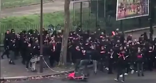 Paris'teki maç öncesinde Galatasaray taraftarları ile polis arasında arbede