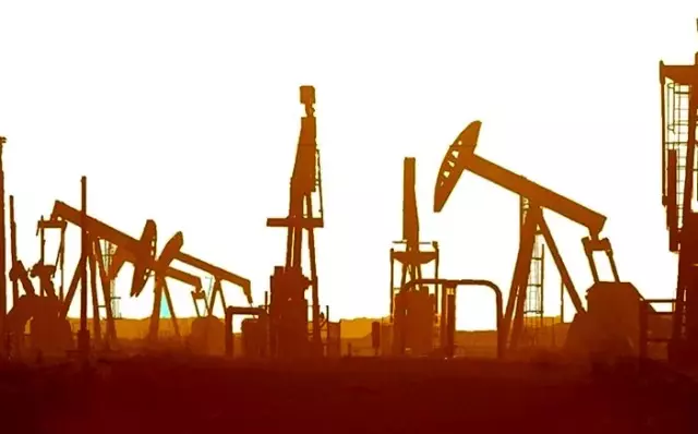Petrolün varili 64 dolar sınırında