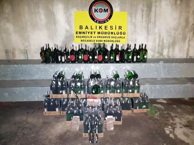 Balıkesir'de kaçak içki operasyonunda 3 şüpheli yakalandı
