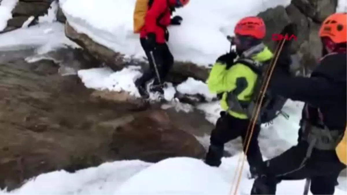 Bursa Uludag Da Kaybolan Dagcilar Ucurum Ve Vadi Kenarlarinda Boyle Araniyor Video