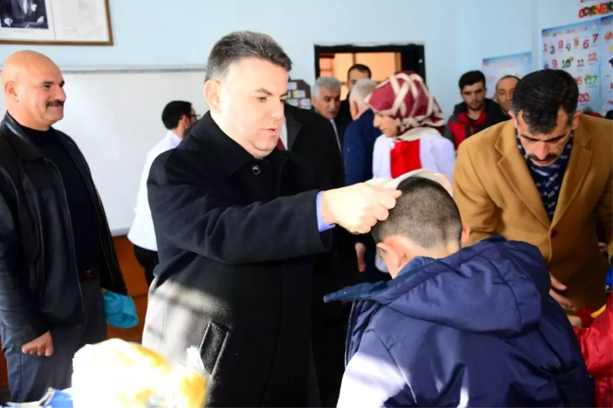 Çocuklar Yardım Kampanyasıyla ısındı