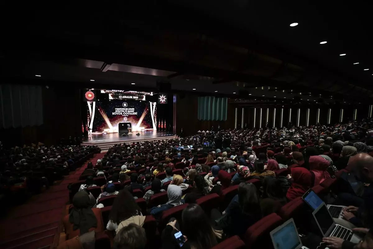 Cumhurbaşkanlığı Kültür ve Sanat Büyük Ödülleri