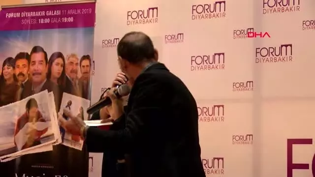 Mahsun Kırmızıgül, Mucize 2 Aşk'ın galasını memleketi Diyarbakır'da yaptı Mahsun Kırmızıgül, Mucize 2 Aşk'ın galasını memleketi Diyarbakır'da yaptı