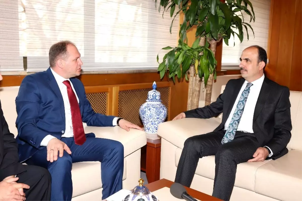 Kişinev Belediye Başkanı'ndan Başkan Altay'a ziyaret
