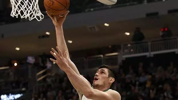 NBA'de gecenin sonuçları | Bucks fırtınası sürüyor! Üst üste 16. galibiyet... NBA'de gecenin sonuçları | Bucks fırtınası sürüyor! Üst üste 16. galibiyet...