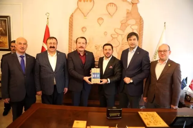 Nevşehir Belediyesi ile BEM-BİR-Sen arasında sosyal denge sözleşmesi imzalandı Nevşehir Belediyesi ile BEM-BİR-Sen arasında sosyal denge sözleşmesi imzalandı