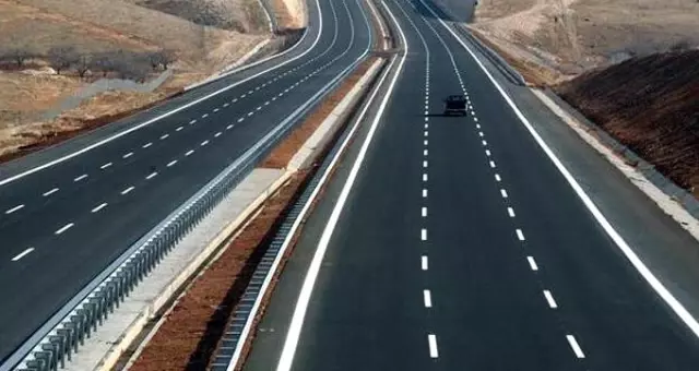 Payas-İskenderun arası yol ücretsiz oldu Payas-İskenderun arası yol ücretsiz oldu