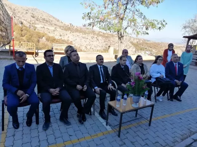 Şehit polisin adı kitaplıkta yaşatılacak Şehit polisin adı kitaplıkta yaşatılacak