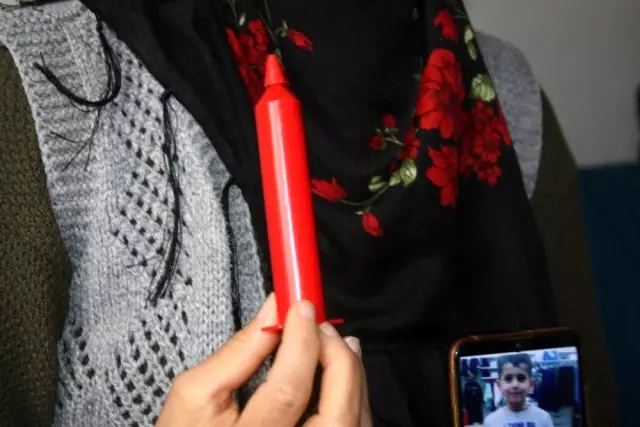 Siringali Cikolatadan Olen Cocugun Annesi Konustu Bunlar Cinayet Aleti Haberler