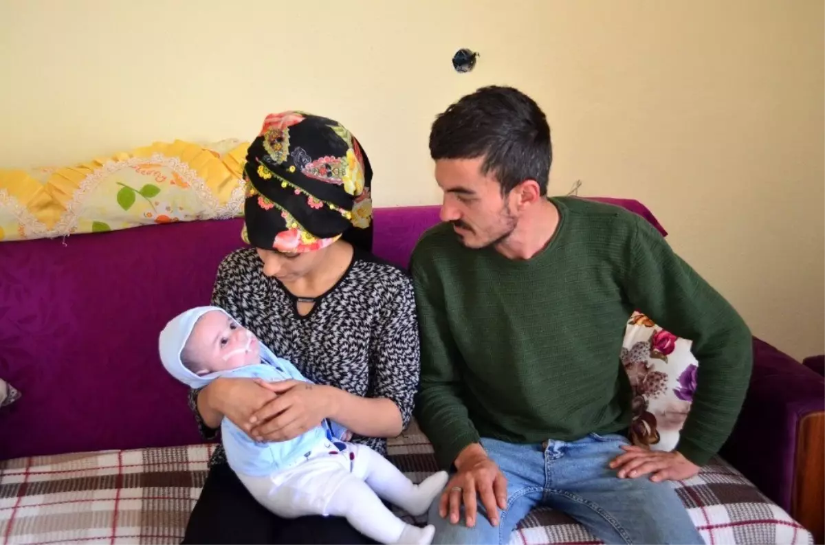 Şizensefali hastası bebeğin ailesi yardım bekliyor