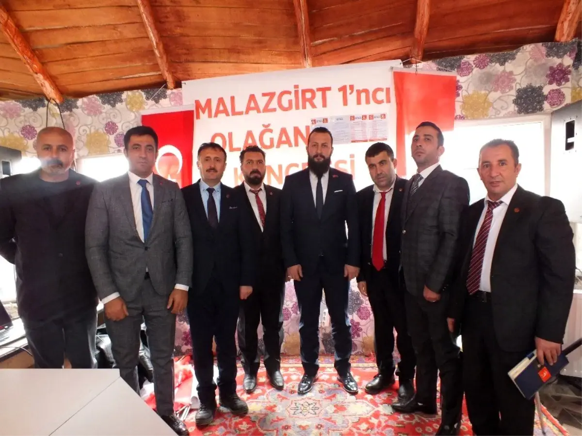 Yeniden Refah Partisi Malazgirt İlçe Kongresini yaptı