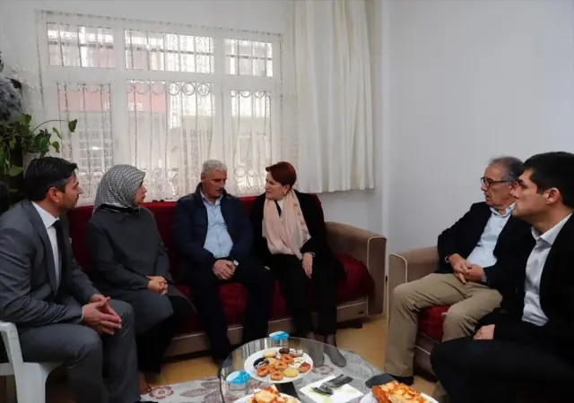 Akşener'den şehit Esma Çevik'in ailesine taziye ziyareti