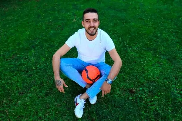 Amatör futbolcu, uyuşturucuya gol attı Amatör futbolcu, uyuşturucuya gol attı