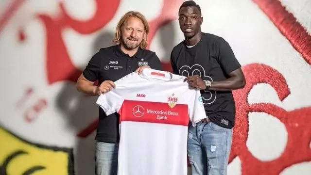 Çok konuşulacak iddia! 'Yıldız futbolcu yanlış isimle alana çıkıyor'