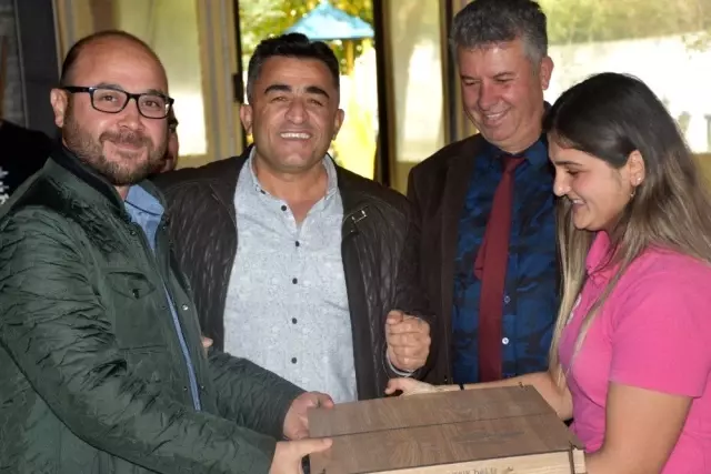 İncirli baklava Ortaklar'da satışa sunuldu