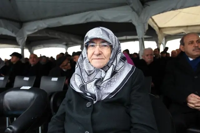 Merinos Servi Erdemoğlu Cami dualarla açıldı Merinos Servi Erdemoğlu Cami dualarla açıldı