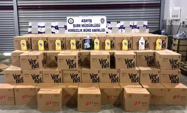 Kendisine teslim edilen 100 bin liralık malzemeyi başka ile götüren nakliyeci gözaltında
