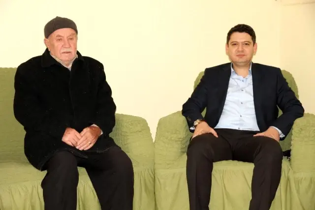 PKK'nın hayatlarını mahvettiği şehidin anne ve babasına devlet sahip çıktı PKK'nın hayatlarını mahvettiği şehidin anne ve babasına devlet sahip çıktı