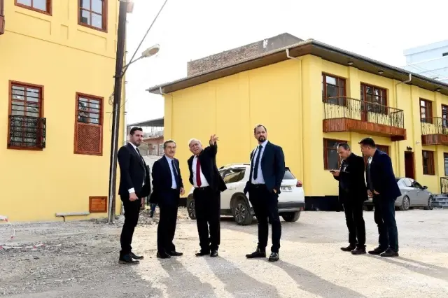 Tepebaşı Belediye Başkanı Ataç Seyhan'da Tepebaşı Belediye Başkanı Ataç Seyhan'da