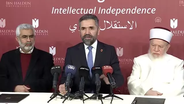 Tirmizi'nin el yazması eserleri bir kitapta toplanacak Tirmizi'nin el yazması eserleri bir kitapta toplanacak