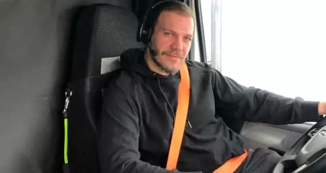 Tolga Karel'den