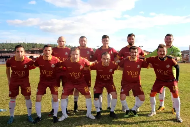 Bilecik derbisinin galibi Bilecikspor oldu Bilecik derbisinin galibi Bilecikspor oldu