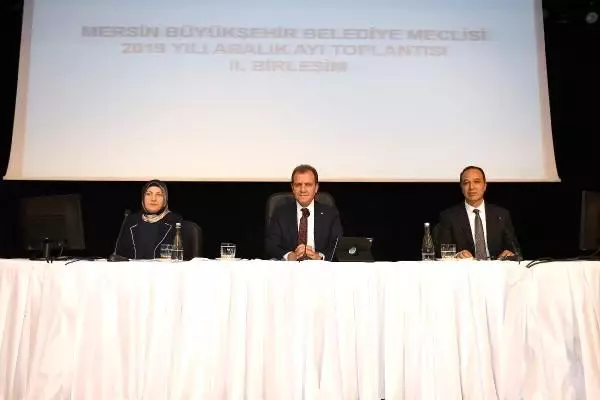 Mersin Büyükşehir Belediye Meclisi'nde 'prezervatif' tartışması Mersin Büyükşehir Belediye Meclisi'nde 'prezervatif' tartışması