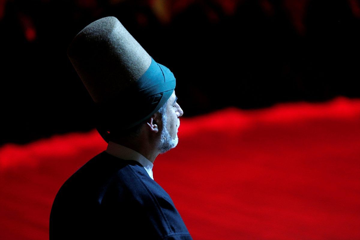 Hazreti Mevlana'nın temsil makamı: 'Postnişin'