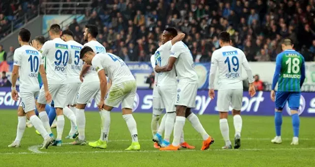 Kasımpaşa, Çaykur Rizespor'u 3-0 mağlup etti!