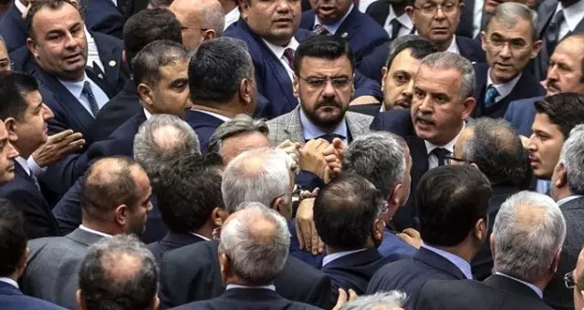 Meclis'te AK Parti ile CHP arasında 'şehit parası' kavgası