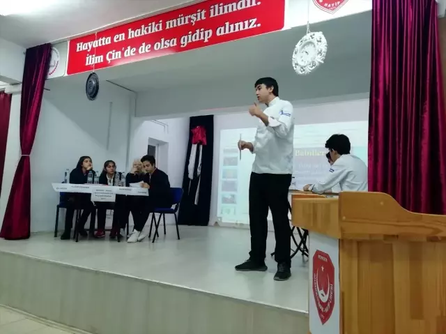 Mengen'de liseler arası münazara yarışması Mengen'de liseler arası münazara yarışması