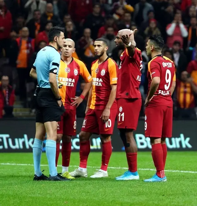 Süper Lig: Galatasaray: 0 - Ankaragücü: 0 (İlk yarı) Süper Lig: Galatasaray: 0 - Ankaragücü: 0 (İlk yarı)