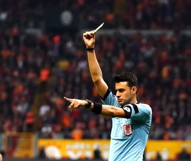 Süper Lig: Galatasaray: 0 - Ankaragücü: 0 (İlk yarı) Süper Lig: Galatasaray: 0 - Ankaragücü: 0 (İlk yarı)